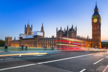 Big Ben ve Londra Westminster Sarayı