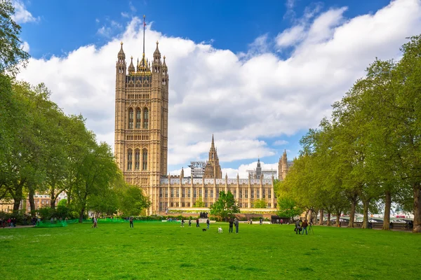 Architektura pałacu Westminster w Londynie — Zdjęcie stockowe