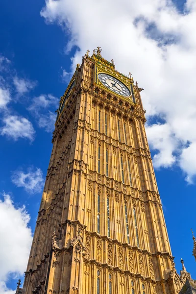 Big Ben und der Palast von Westminster in London — Stockfoto