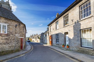Corfe Castle village ilçe Dorset'deki / daki mimarisi