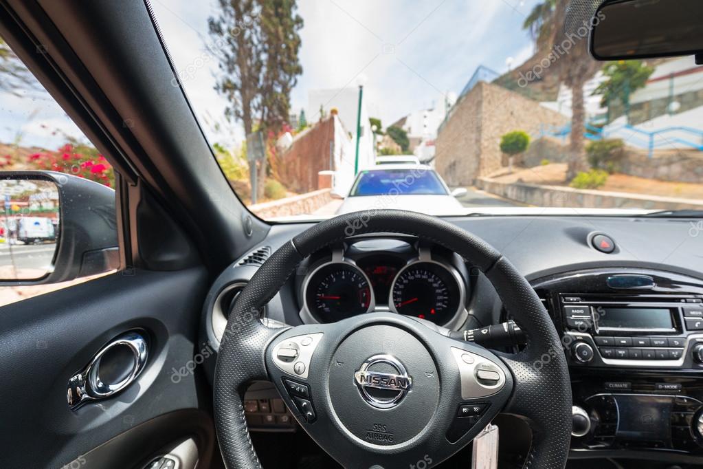 Innenraum Des Neuen Nissan Juke Stadt Uberqueren Fahrzeug