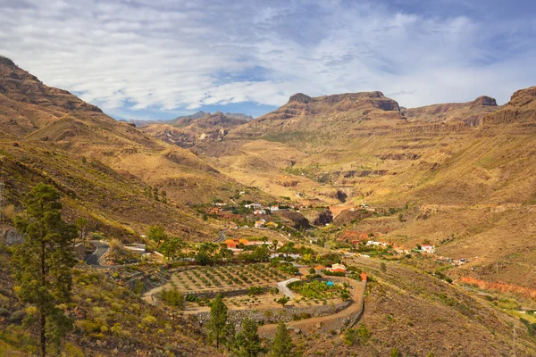 Berge und Täler der Insel Gran Canaria — Stockfoto