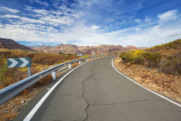 Дорога через горы острова Гран-Канария — стоковое фото
