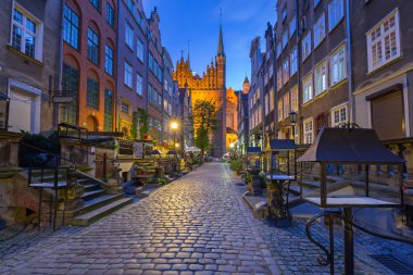 Güzel mimari St Mar) street, Gdansk, Polonya