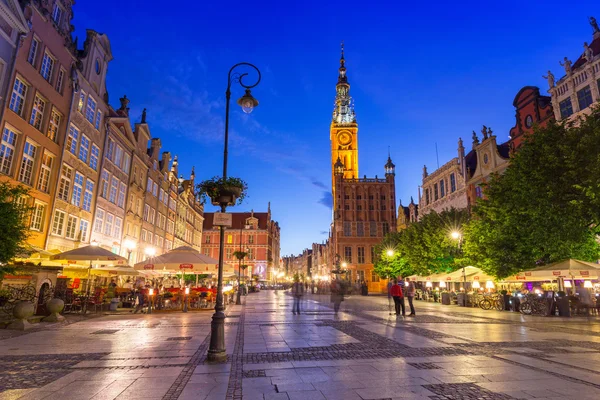 Architecture of the Long Lane in Gdansk at night, Poland — Stock Photo, Image