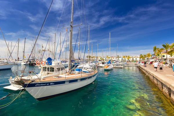 Přístav Puerto de Mogan, malý přístav na ostrově Gran Canaria — Stock fotografie