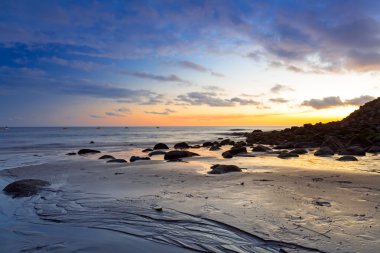 Gran Canaria Adası'nda Atlantik Okyanusu üzerinden günbatımı