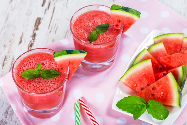 Gläser Wassermelonen-Smoothie — Stockfoto