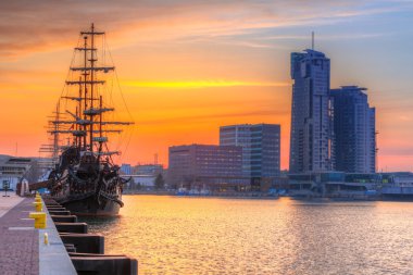 Günbatımı Baltık Denizi Gdynia City