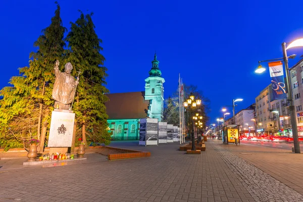 Centrum města Gdyně v noci, Polsko — Stock fotografie