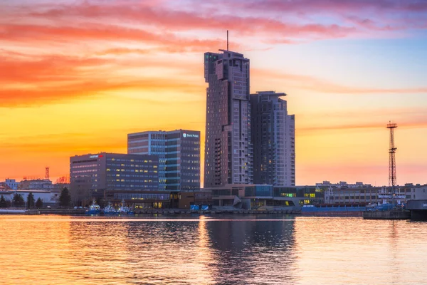 Modern architecture of Sea Towers skyscraper at sunset — Stock Photo, Image