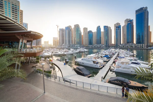 Sceneria miasta Dubai Marina, ZEA — Zdjęcie stockowe