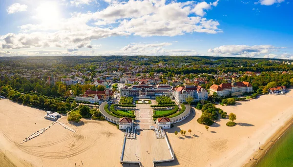 Die Sonnige Landschaft Der Stadt Sopot Und Molo Seebrücke Der — Stockfoto