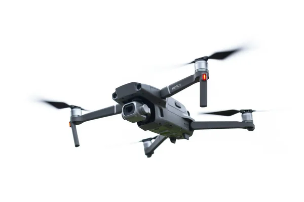 波兰格但斯克 2020年11月14日 Dji Mavic 2使用自拍相机支持无人机 被白色的背景隔离了说明性编辑内容 — 图库照片