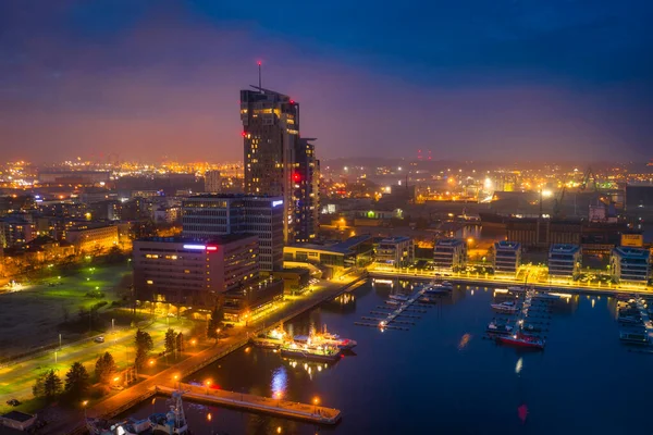 Gün Batımında Baltık Denizi Kıyısındaki Gdynia Şehri Polonya — Stok fotoğraf