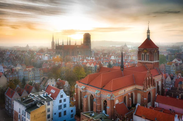 Vista Aérea Cidade Velha Gdansk Pôr Sol Polônia — Fotografia de Stock