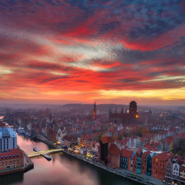 Úžasné Město Gdaňsk Nad Řekou Motlawa Při Západu Slunce Polsko — Stock fotografie