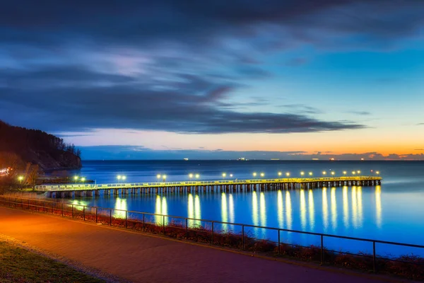Bellissimo Paesaggio Con Molo Legno Gdynia Orlowo Prima Dell Alba — Foto Stock