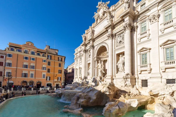Rom Italien Januari 2019 Människor Vid Fontana Trevi Rom Italien — Stockfoto