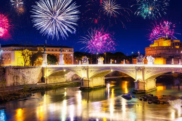 Fireworks Display Twe Saint Angelo Bridge Rome Italy — Stock Photo, Image