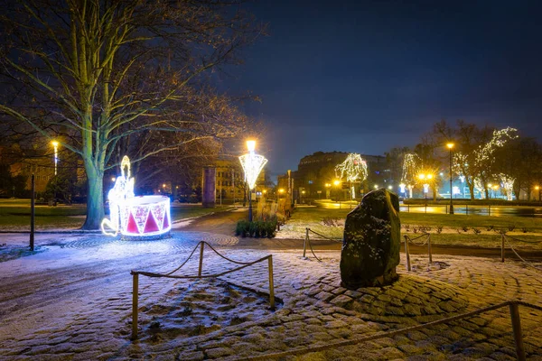 Polonya Nın Eski Gdansk Kasabasında Şafakta Noel Süslemeleri — Stok fotoğraf