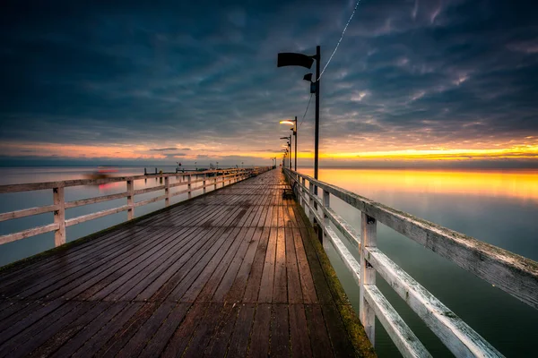 Pier Madeira Aldeia Mechelinki Antes Nascer Sol Norte Polônia — Fotografia de Stock