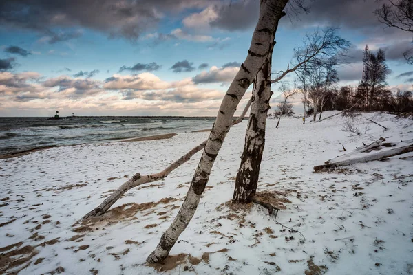 Paisaje Invernal Una Playa Cubierta Nieve Mar Báltico Gdansk Polonia —  Fotos de Stock