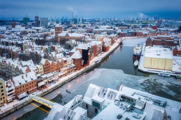 Kışın Şafak Vakti Gdansk Şehrindeki Eski Şehrin Havadan Görünüşü Polonya — Stok fotoğraf