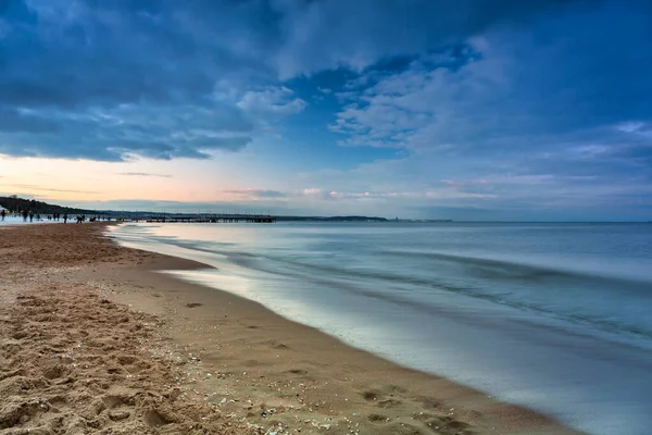 Зимний Пляж Бжезно Сумерках Гданьск Польша — стоковое фото