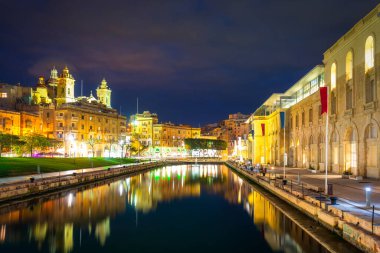 Birgu şehrinin güzel mimarisi, Malta