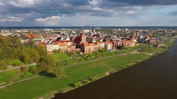 Město Grudzidz Nad Řekou Vislou Odpoledním Slunci Polsko — Stock video