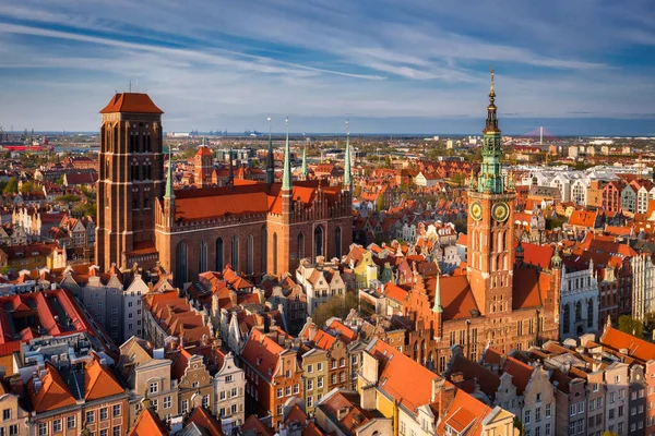 Hermosa Arquitectura Del Casco Antiguo Gdansk Antes Del Atardecer Polonia —  Fotos de Stock