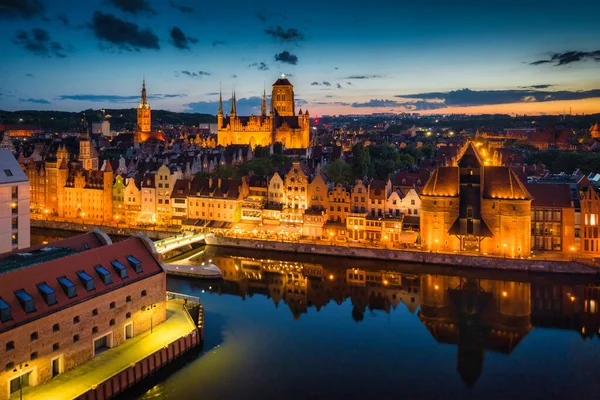 Fantastisk Arkitektur Huvudstaden Gdansk Skymningen Polen Flygfoto Över Den Historiska — Stockfoto