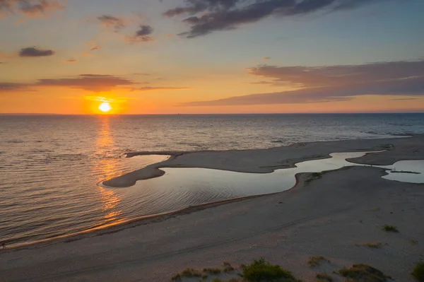 Belo Pôr Sol Praia Ilha Sobieszewo Mar Báltico Polónia — Fotografia de Stock