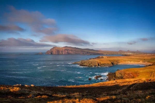 Dingle Yarımadası Ndaki Atlantik Okyanusu Kıyılarının Güzel Manzarası Kerry County — Stok fotoğraf
