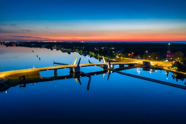 Drawbridge Naar Sobieszewo Island Martwa Wisla Rivier Schemering Polen — Stockfoto