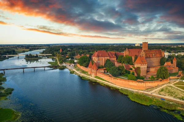 Beautiful Malbork Castle Nogat River Sunset Poland — Stock Photo, Image