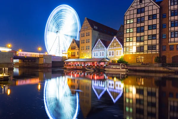 Rueda de la fortuna en el centro de Gdansk — Foto de Stock