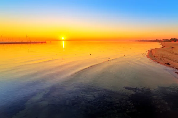 Baltık Denizi güneş doğarken — Stok fotoğraf