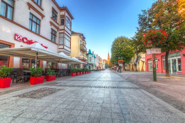 Heroes of Monte Cassino Street in Sopot at dawn — Stock Photo, Image