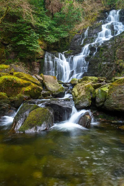 Cascata Torc nel Parco Nazionale di Killarney — Foto Stock