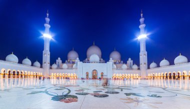 Grand Mosque in Abu Dhabi at night clipart