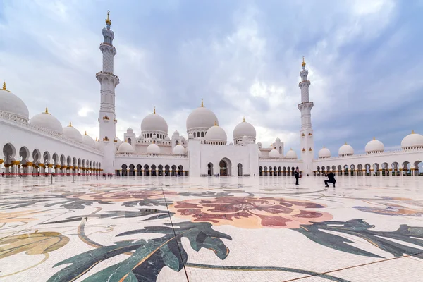 Велика мечеть Шейх Заєд в Абу - Дабі. — стокове фото