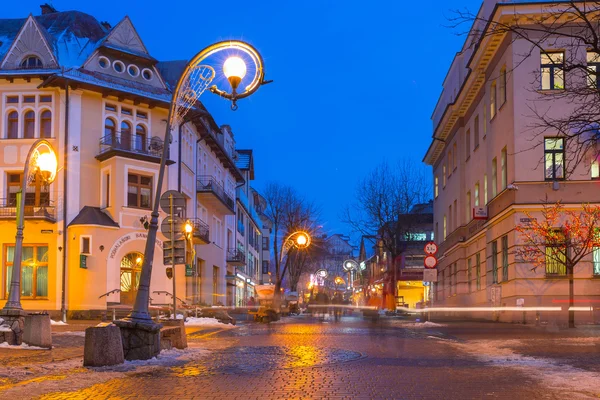 Krupowki street i Zakopane på vintern, Polen — Stockfoto