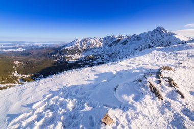 Karlı kış zamanında, Polonya Tatra Dağları