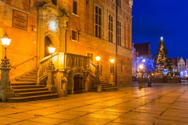 Gdansk, Polonya'nın eski şehir tarihi Belediye binasına