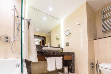 Doubletree by Hilton Hotel, lüks banyo