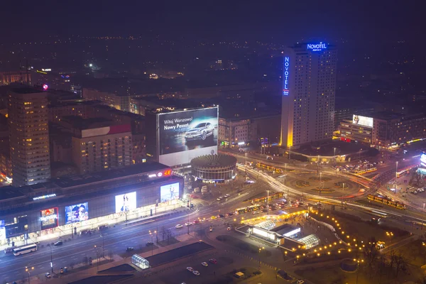 Veduta aerea del centro di Varsavia di notte, Polonia — Foto Stock