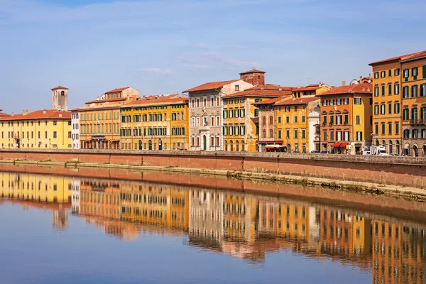 Casco antiguo de Pisa, Italia — Foto de Stock