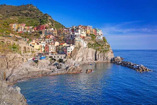 リグリア海で Manarola の町 — ストック写真